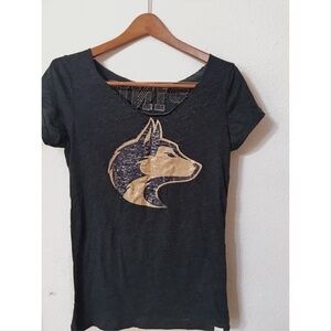 Victoria’s Secret Pink Univ of Washington mascot bling t-shirt